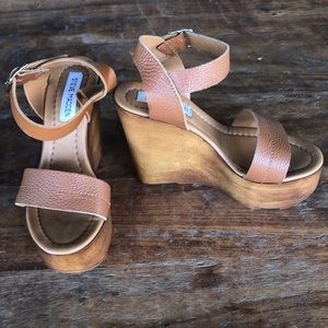 Steve Madden wedges